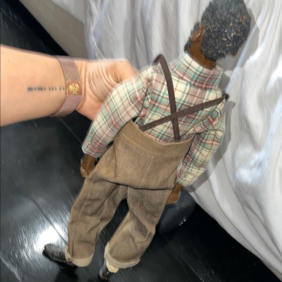 Uncle Leon DADDY LONG LEGGS in Plaid Shirt and Brown Pants Figurine - Picture 9 of 9